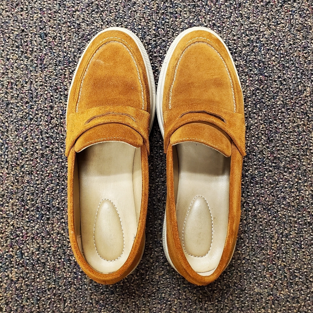 Portland Leather Zoe Loafer Fawn size 10